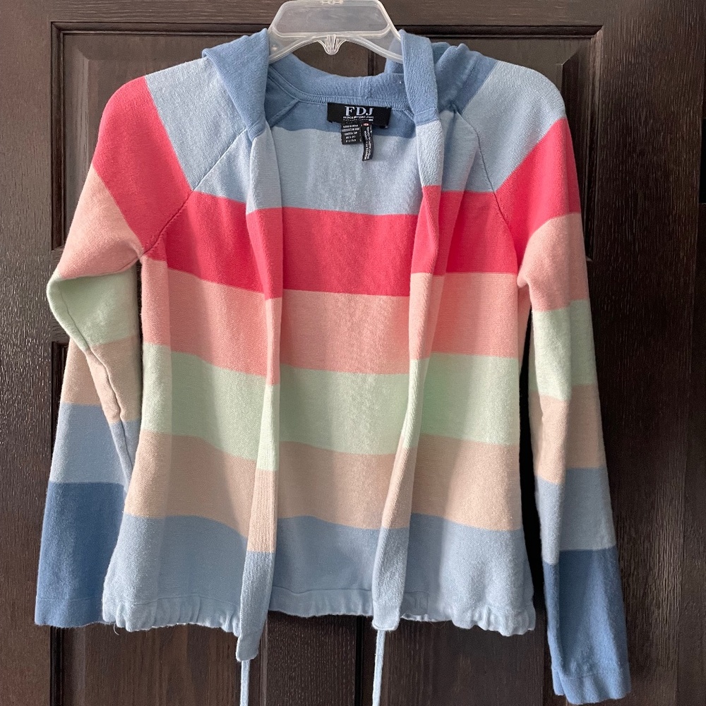Sweater hoodie